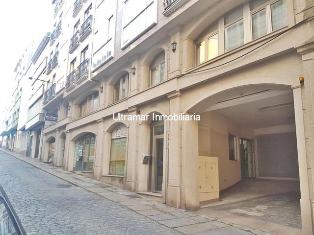 Bajo comercial en alquiler en el Centro - Ferrol