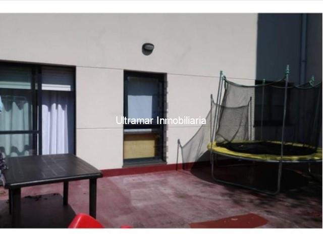 Bajo vivienda en venta en la zona de Fene