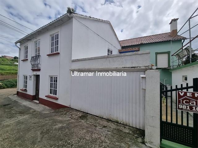 Casa en venta en la zona de Barallobre - Fene