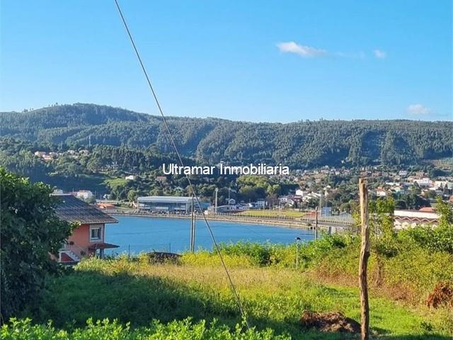 Espectacular terreno + casa en venta en Canido - Ferrol
