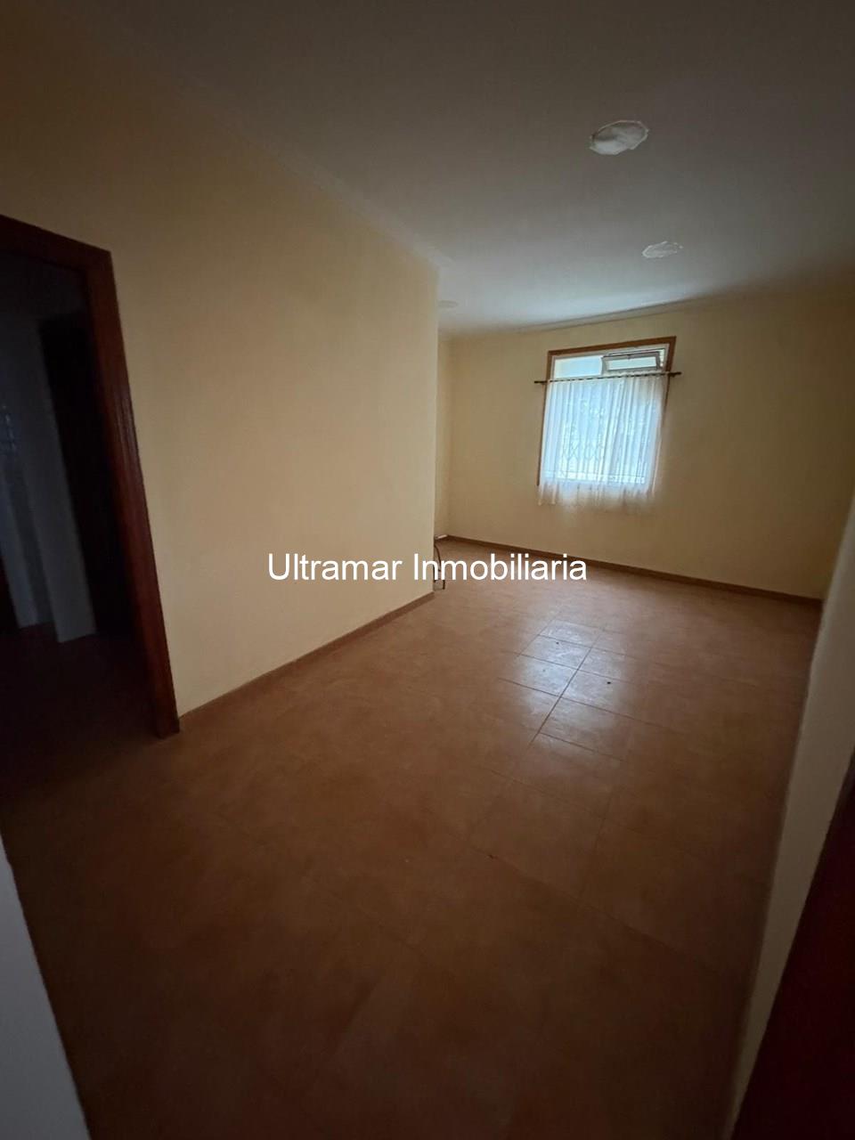 Foto 7 Local a la venta en Esteiro