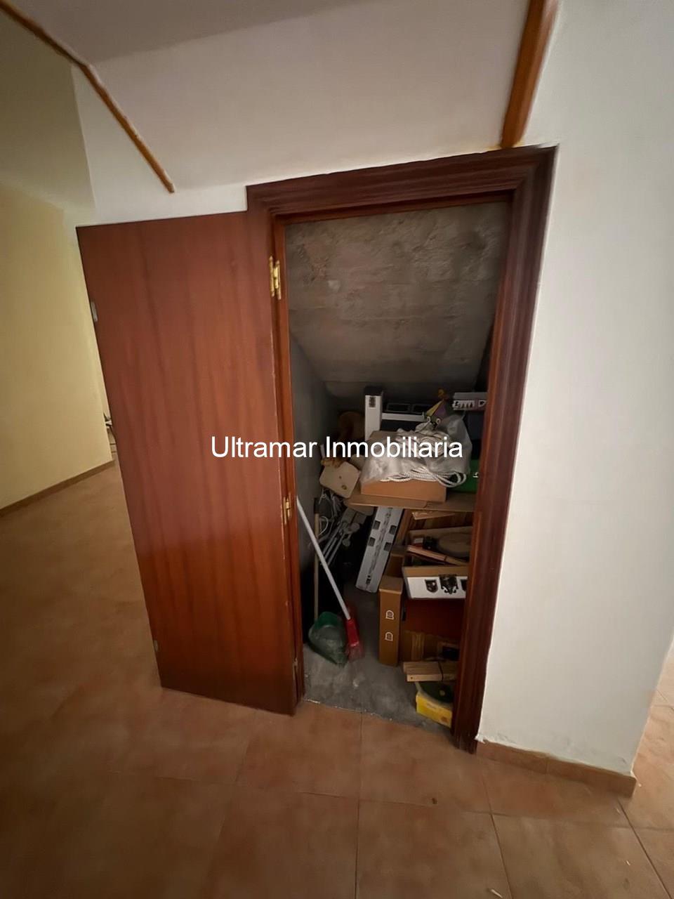 Foto 8 Local a la venta en Esteiro