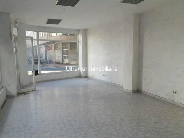 Local comercial en venta en Fajardo - Ferrol