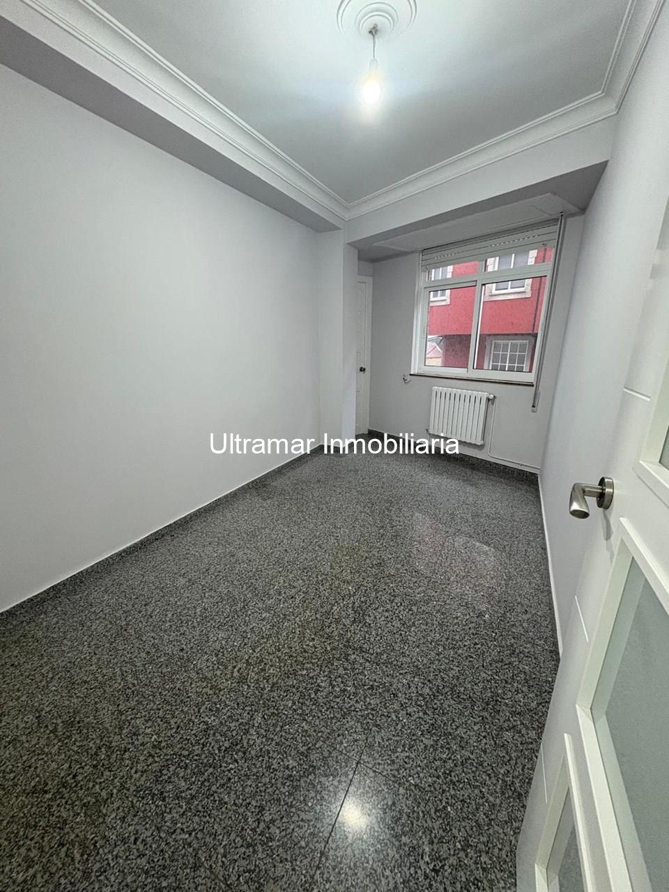 Foto 2 Piso a la venta + bajo en Narón