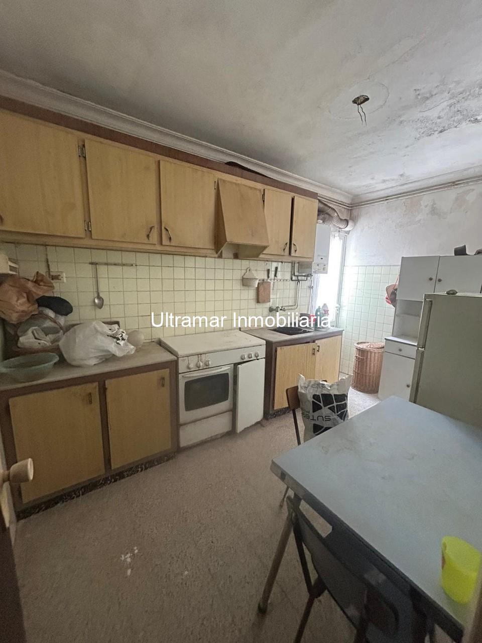 Foto 10 Piso a la venta en Narón