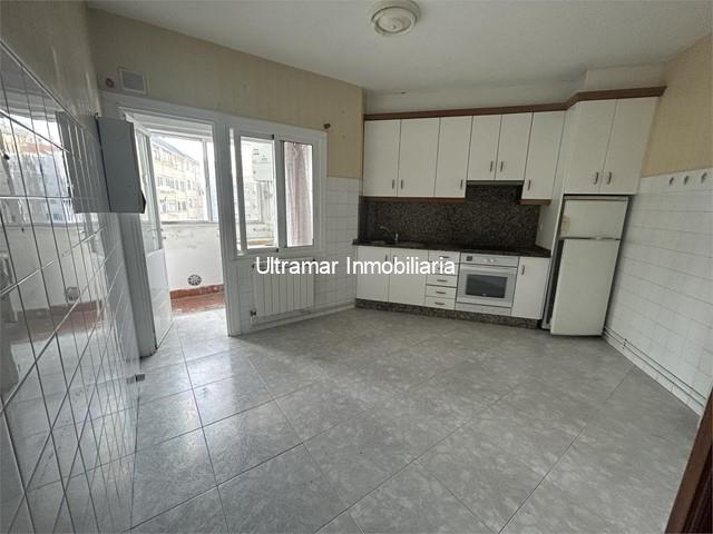 Piso a la venta en Ultramar - Ferrol