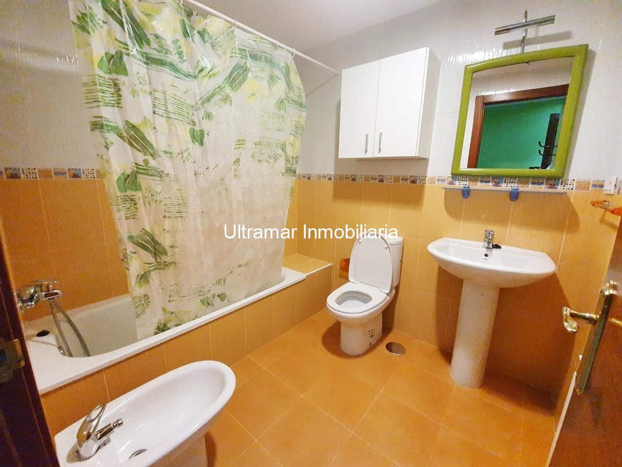 Foto 11 Piso alquiler zona Plaza Asilo Naron