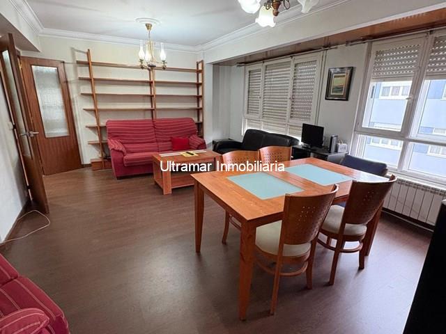 Piso amplio a la venta en Ultramar - Ferrol