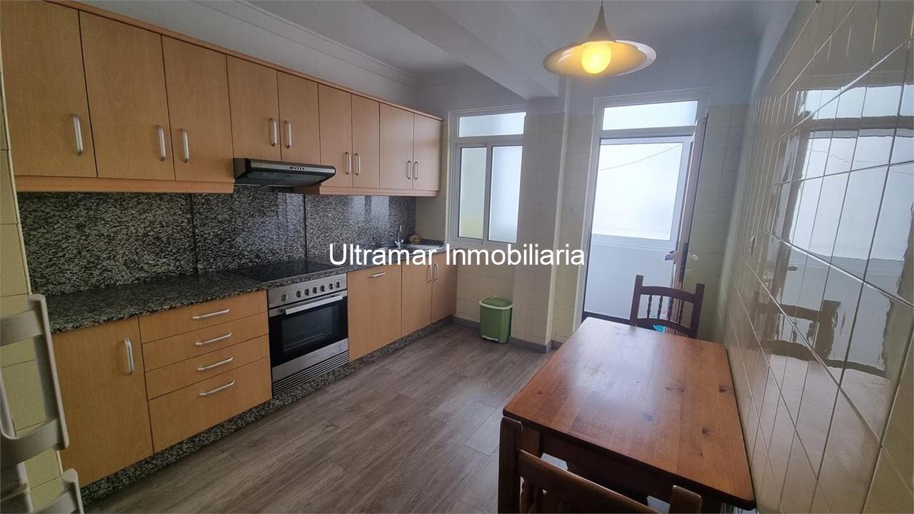 Foto 1 Piso en venta en la zona de A Gándara