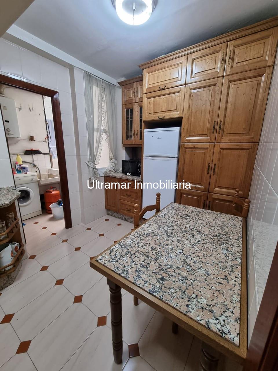 Foto 3 Piso en venta en la zona de Esteiro