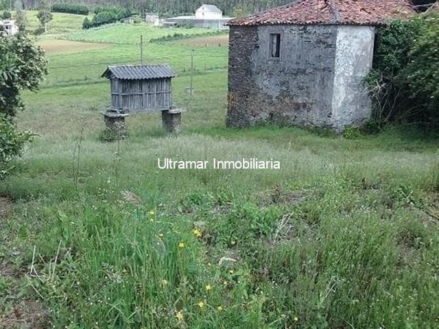 Terreno Con Casa (a restaurar) En Loira, Valdoviño